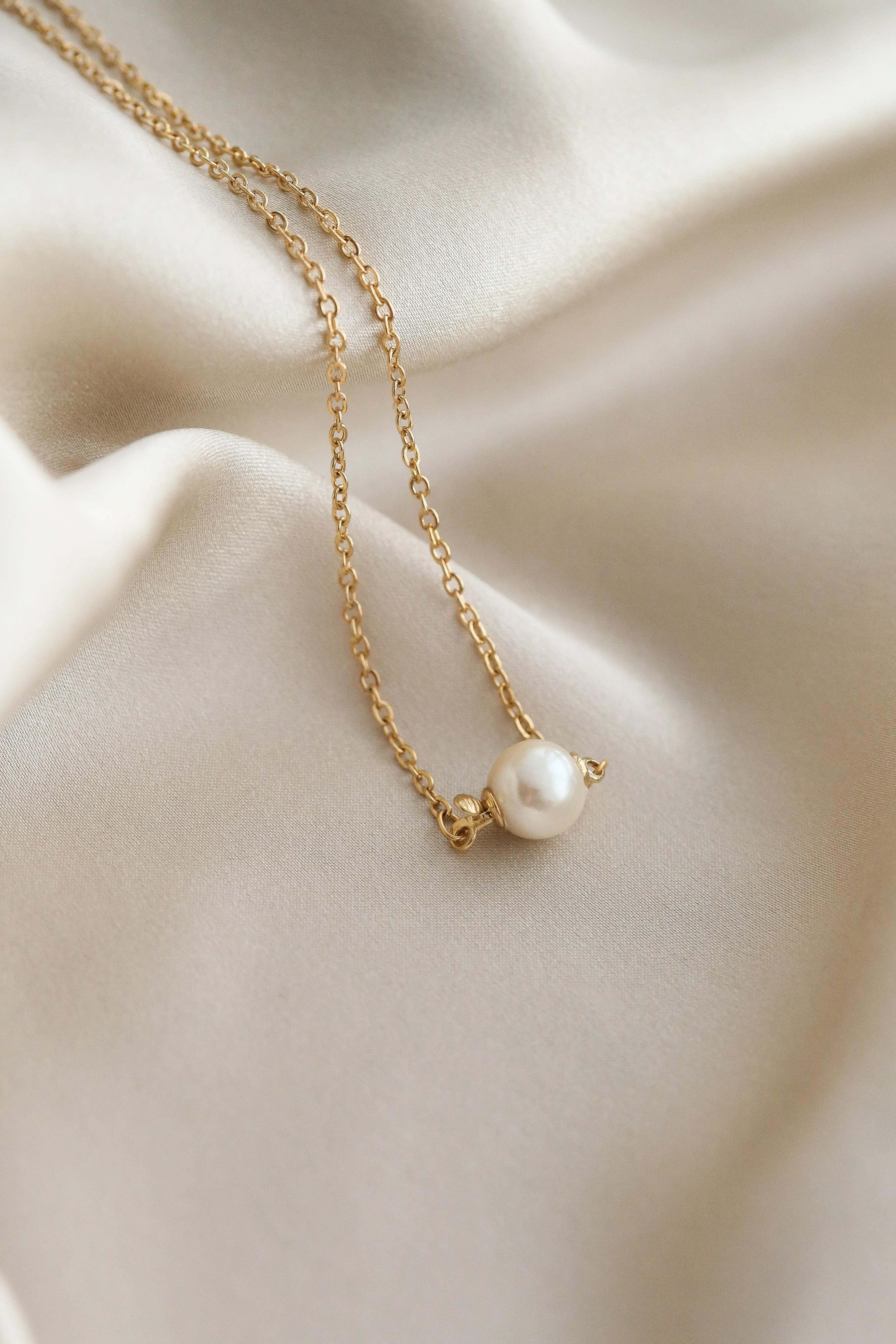 Single (Vintage) Pearl Necklace